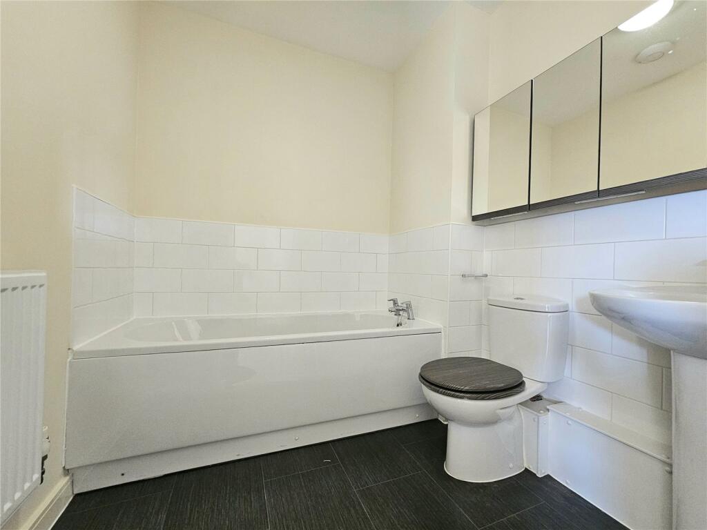 Main Bathroom