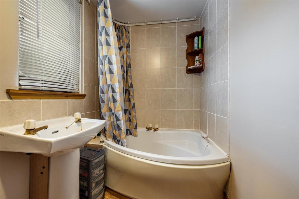 1 Hardie Court Lauder 11.JPG