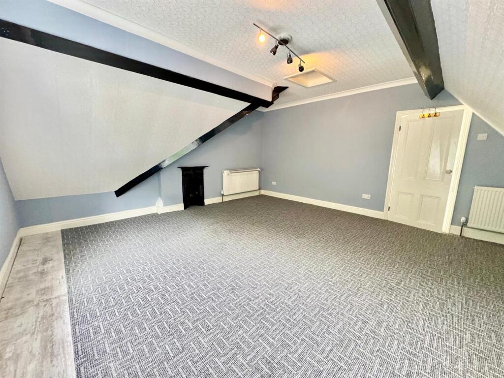 PHOTO-2025-06-10-21-02-40 (1).jpg