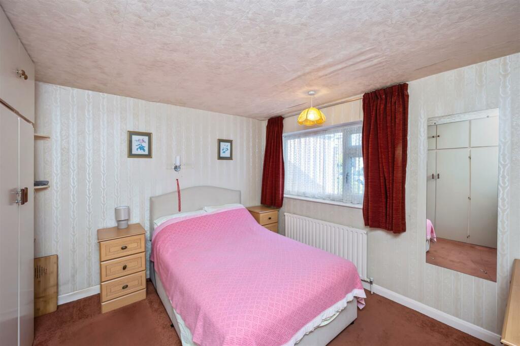 St Helens Crescent 12 BEDROOM PINK.jpeg