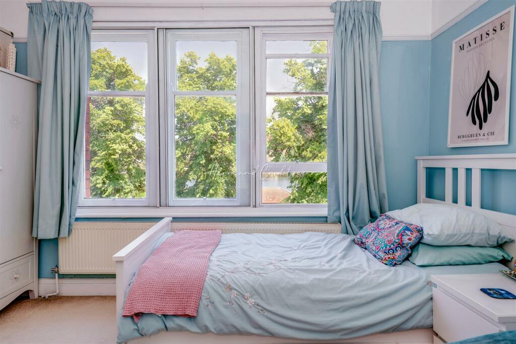 Lake Road West, Roath Park, HernCrabtree (16).jpg