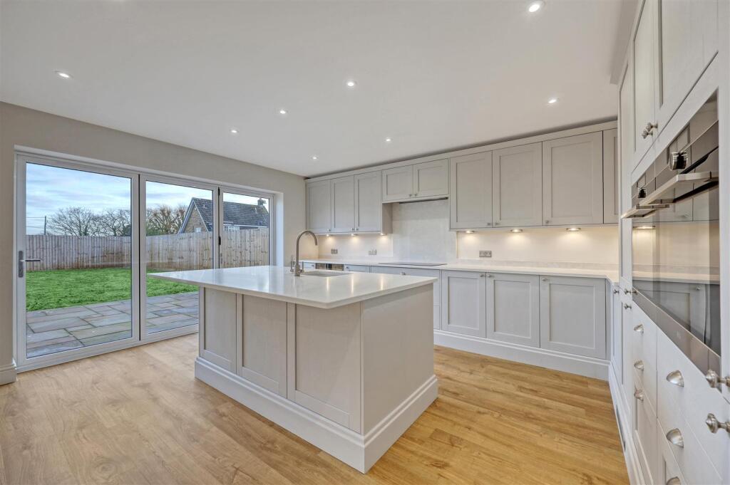 IMG_5209_27 copy 2.jpg