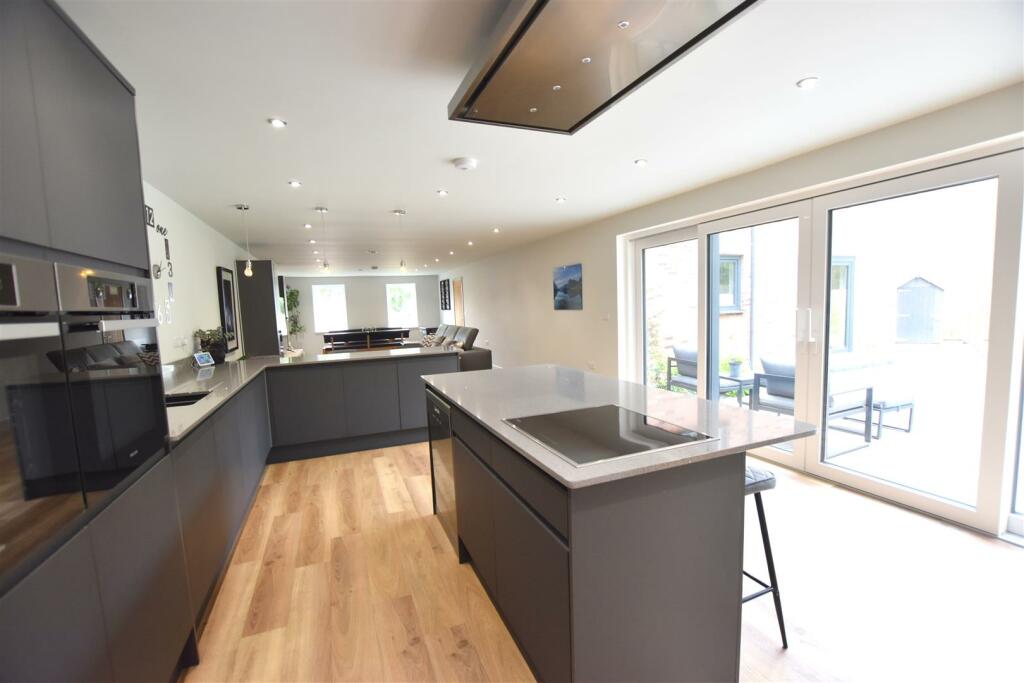 KITCHEN AREA PHOTO