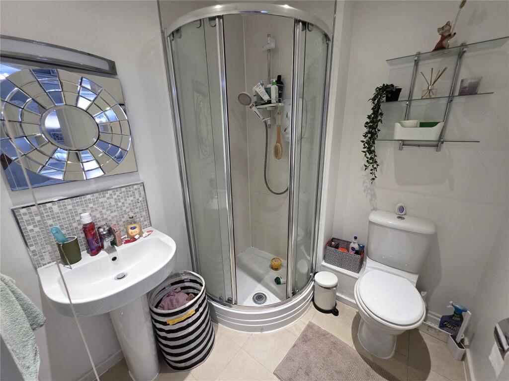 Ensuite