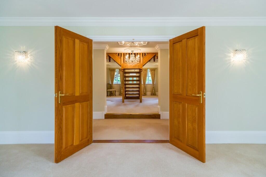 1440px-Brookside ...