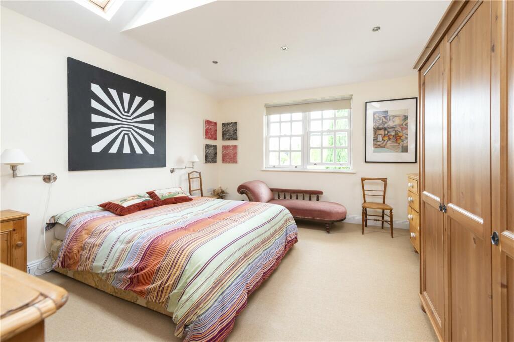Double Bedroom