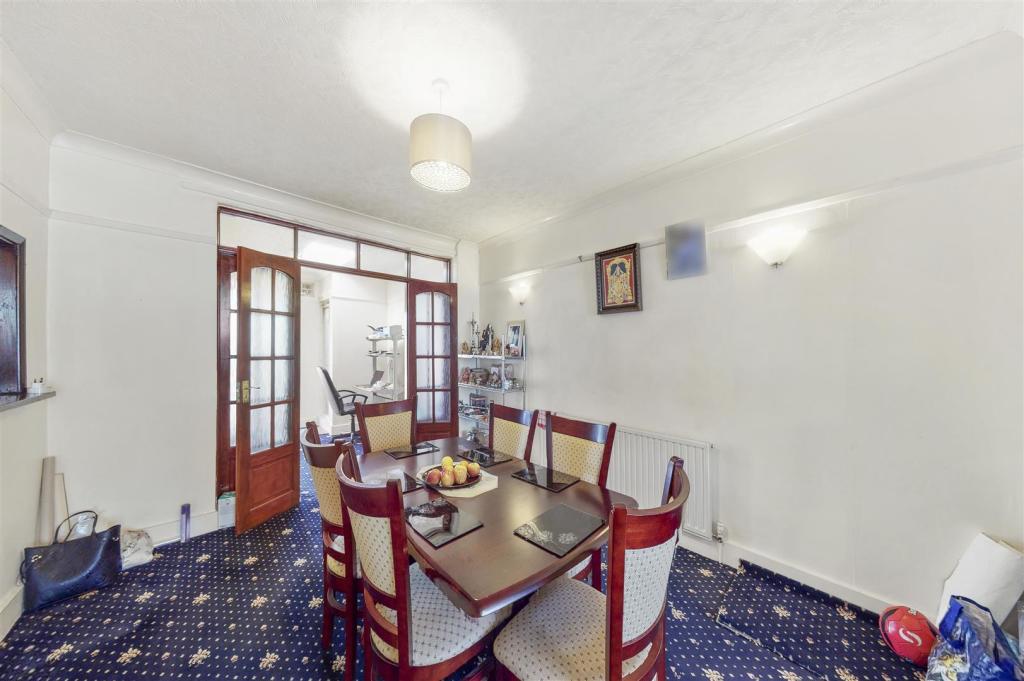32 Paxford Road - tKJnQeeSUbfkmvrqu6Hm.jpg