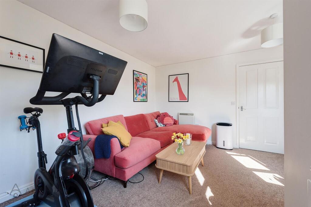 63StFrancisClose(Interior)(10of22).jpg