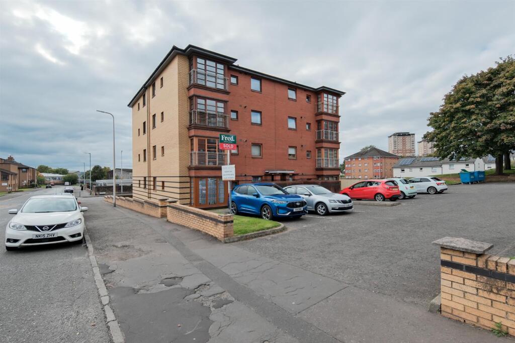 026-32 Cairn Court, Motherwell, ML1 1TD.jpg
