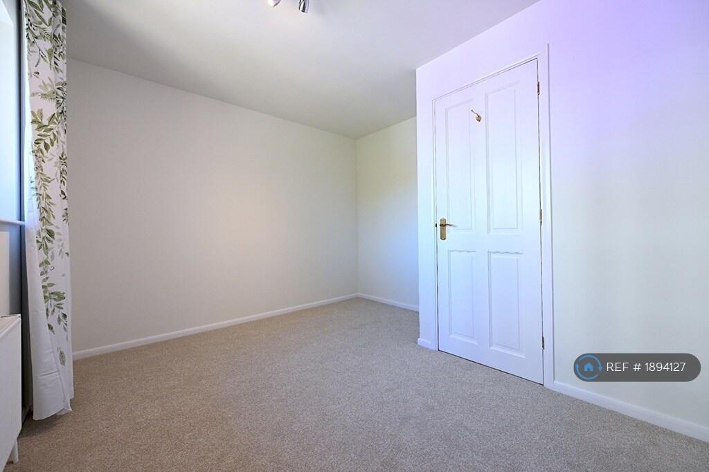 Rear Bedroom