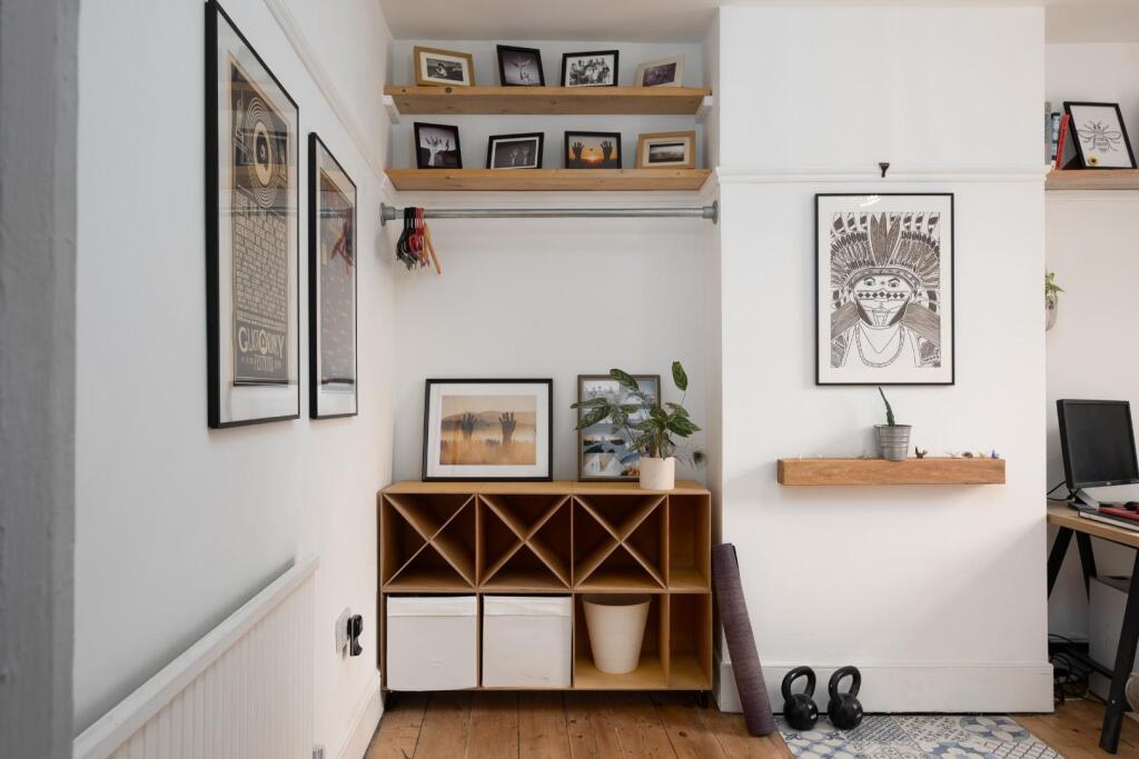 18 Royate Hill, BS5-DSCF8901-Edit.jpg