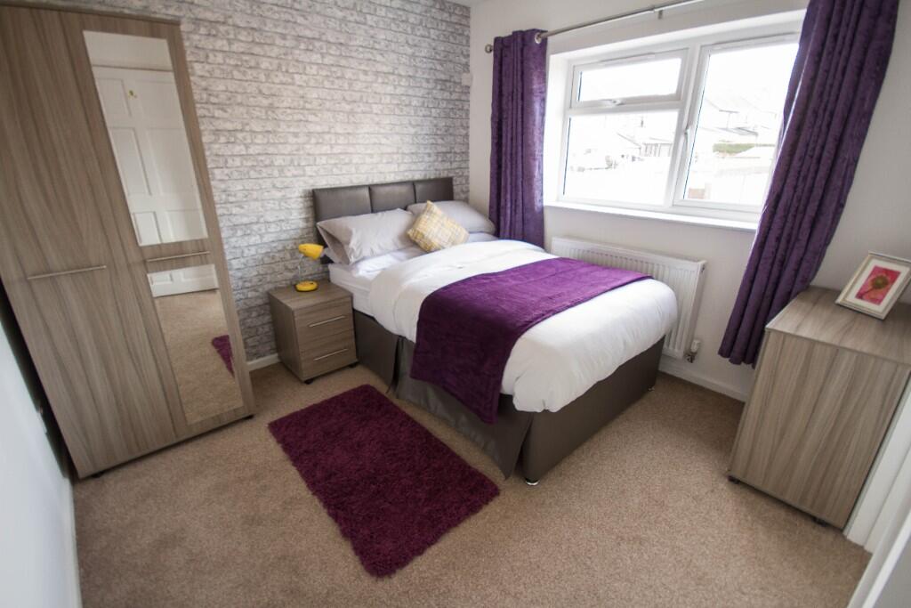 Purple Room @ £850pc