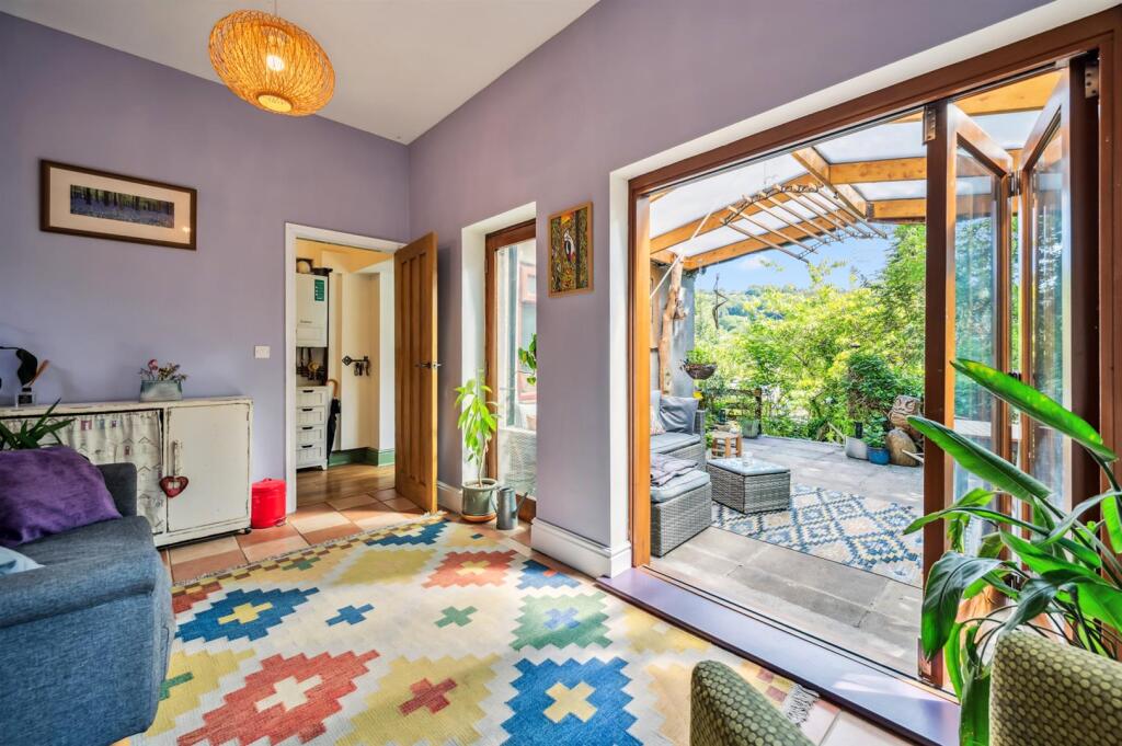 Garden Room and dining patio.jpg