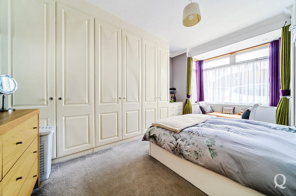 281fb7b7-2a28-47e...