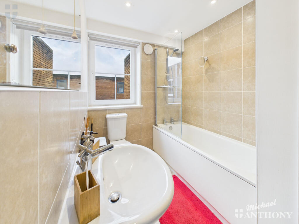 02b3f6c642d748428181551e61e98f39_80_CAM03852G0-PR0