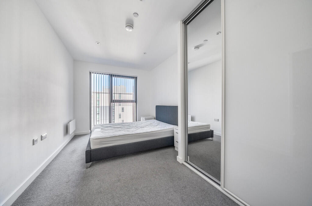 1358459-4-68d27a9...