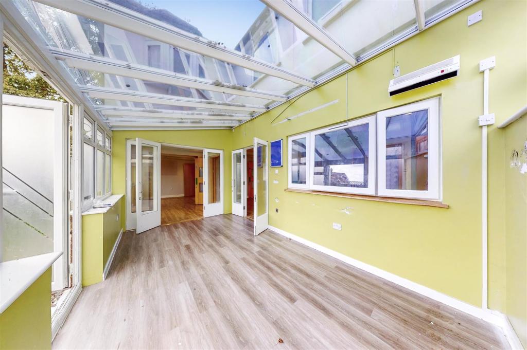 45A Langham Gardens - Y7cUvcqJGPhtiqZTSWYC.jpg