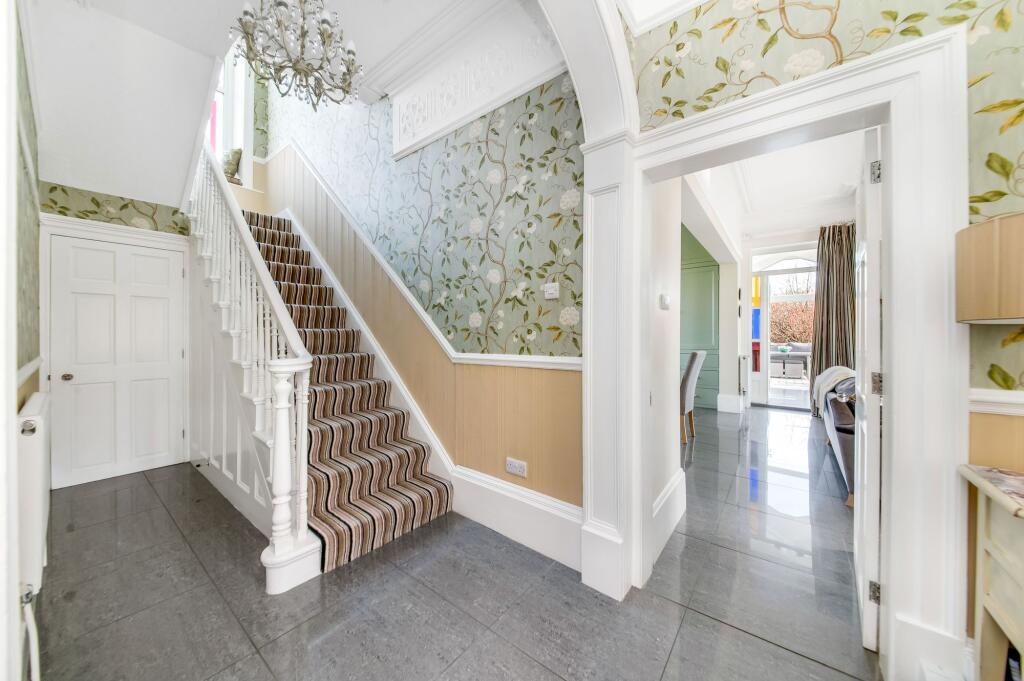 ENTRANCE HALL