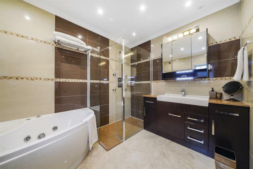 5B Bonnersfield Close - pubKqX4iUk6ZGIUue1Xr.jpg