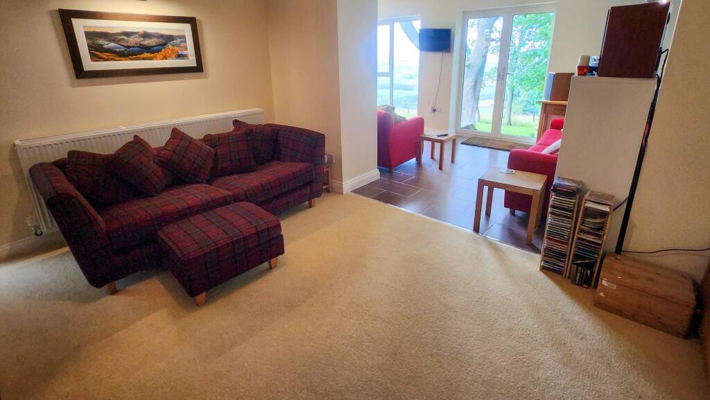 Coach House Cottage - Living Room