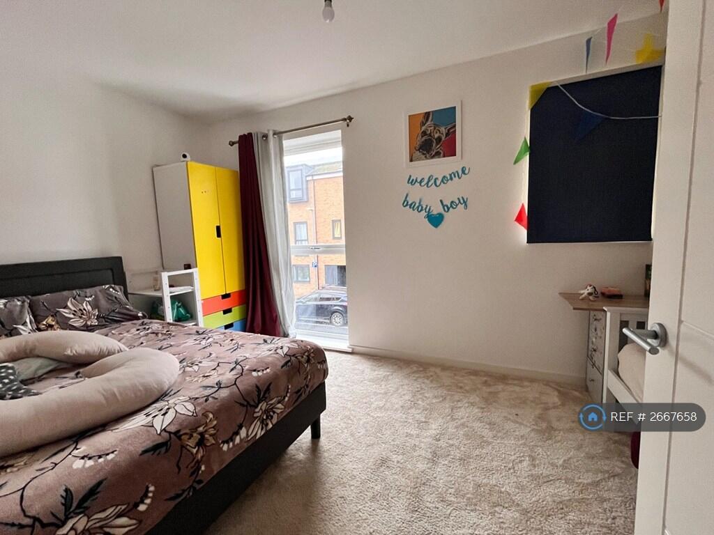 Second Bedroom ( Top Floor)
