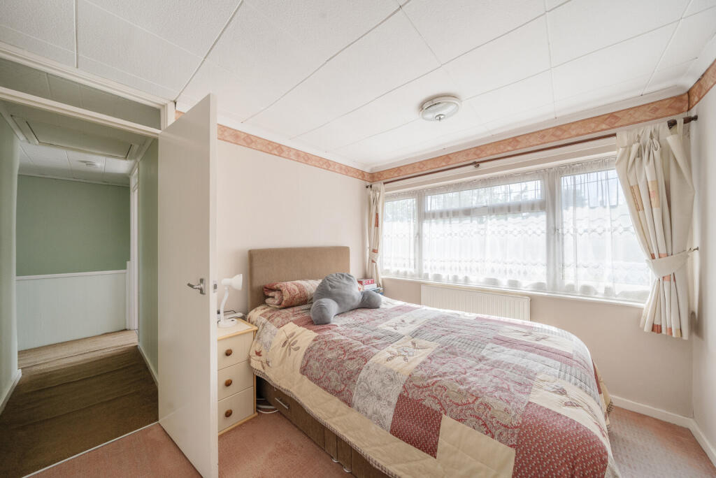 1296209-11-682b52...