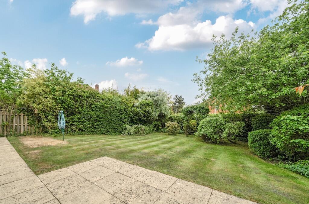 42681cbda80daa91289935arw42