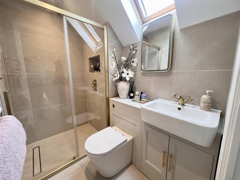 en-suite.jpeg