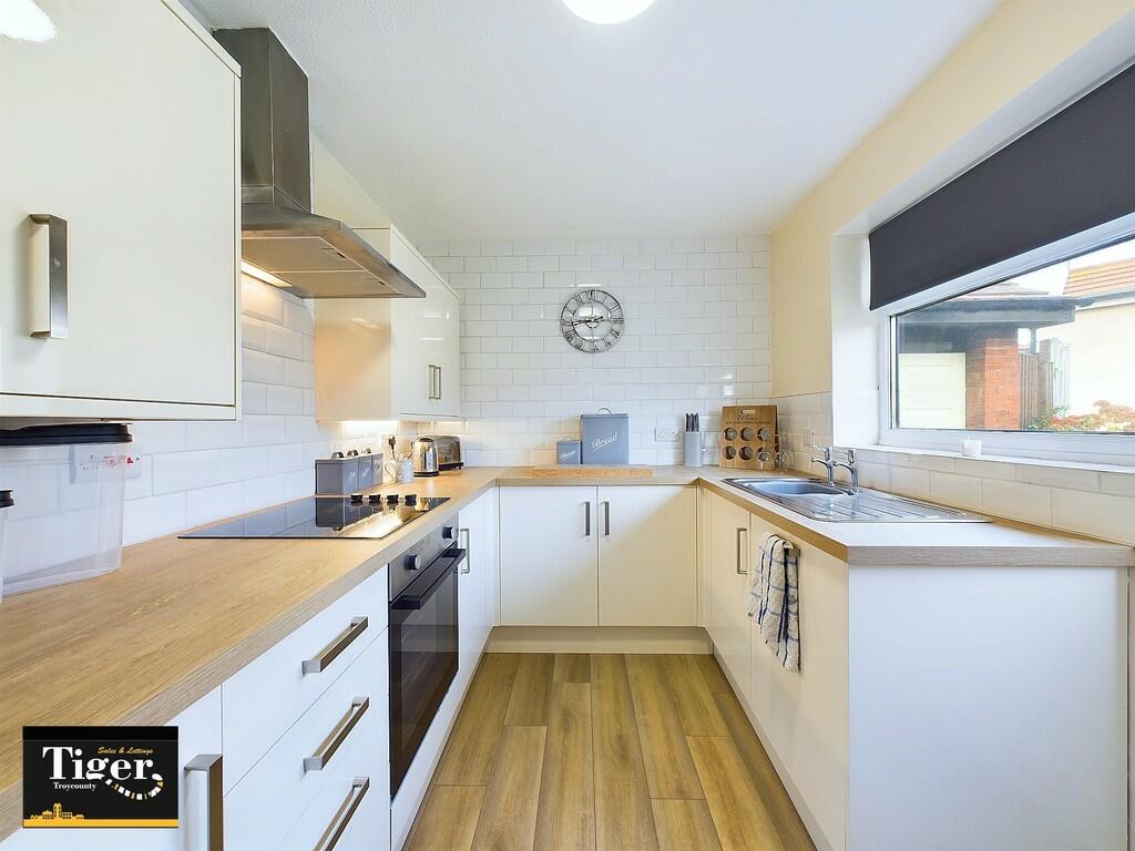 CAM03440G0-PR0216...