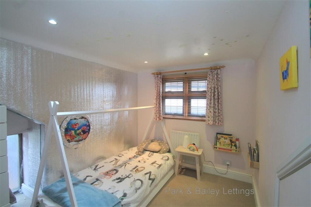 Bedroom 5