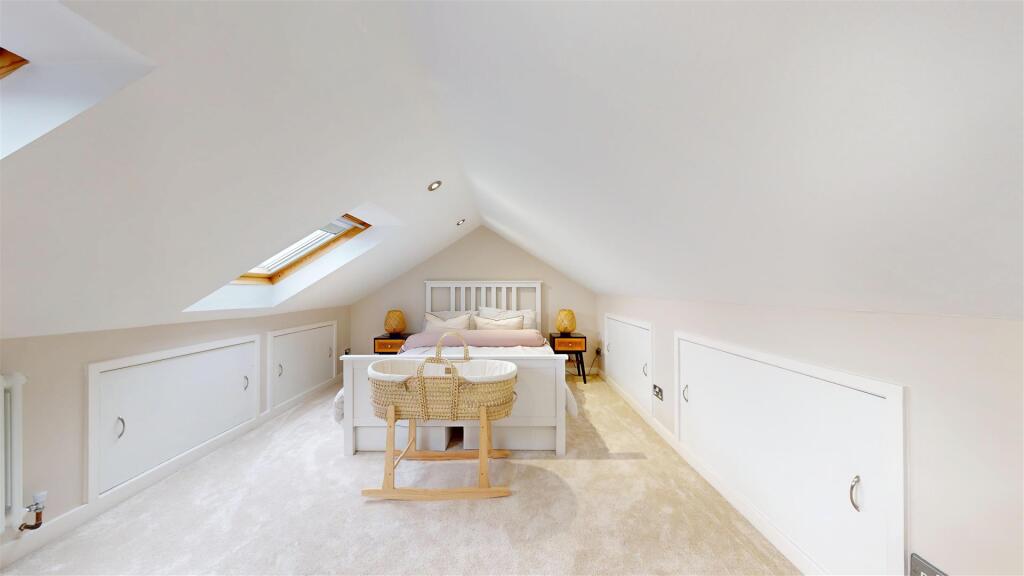 Paisley Avenue Loft Room