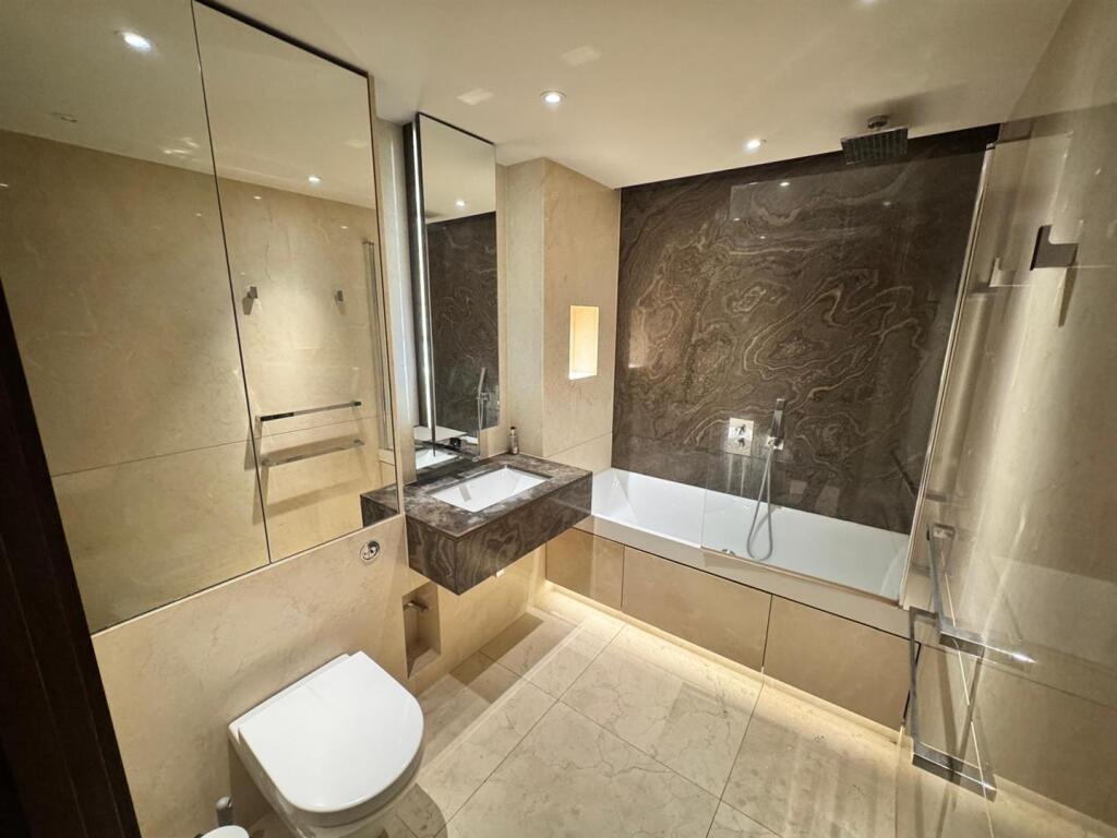 WhatsApp Image 2025-10-15 at 15.05.02 (3).jpeg