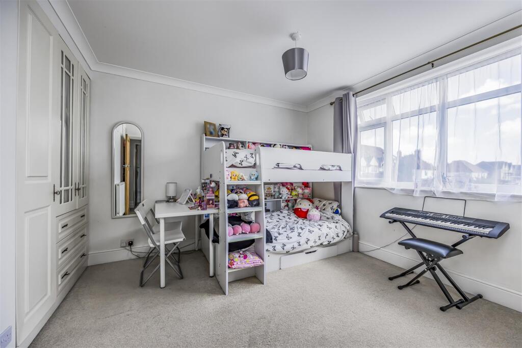 5 Woolner Avenue, Cosham-PorticoMarketing-SoldBy-7