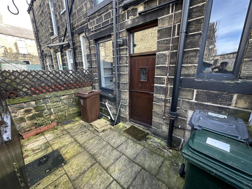 Rear Courtyard