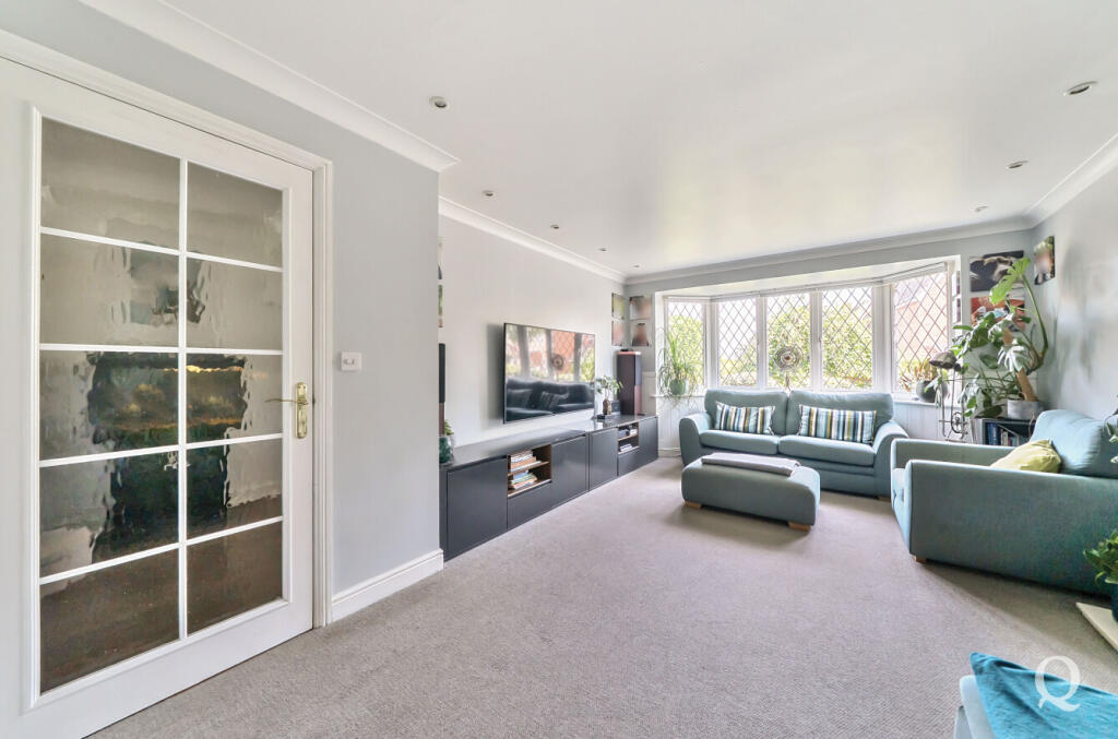 3083975b-0c58-48a...