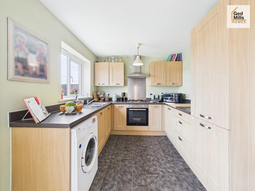 CAM04261G0-PR0087...