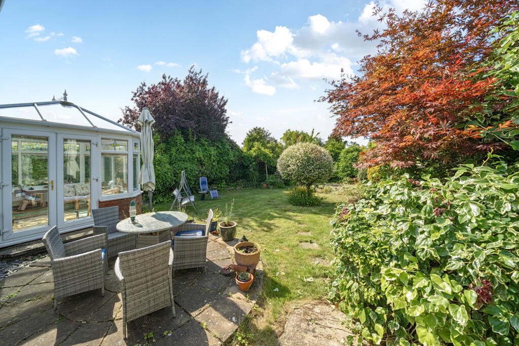 1311318-12-6851bb...