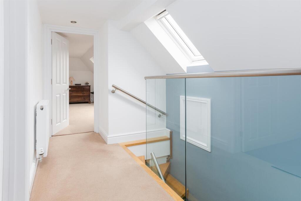 21 Moultrie Road, Rugby