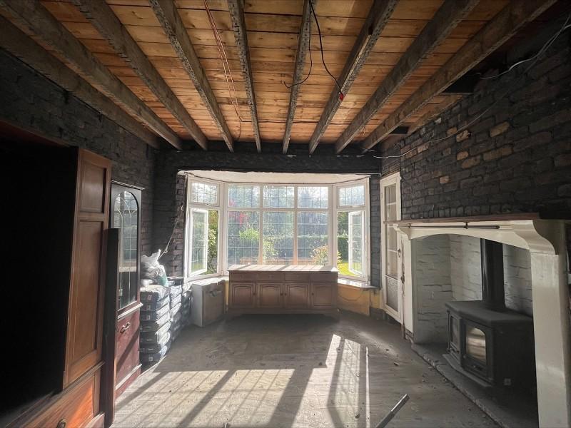 Kitchen / Breakfast Room