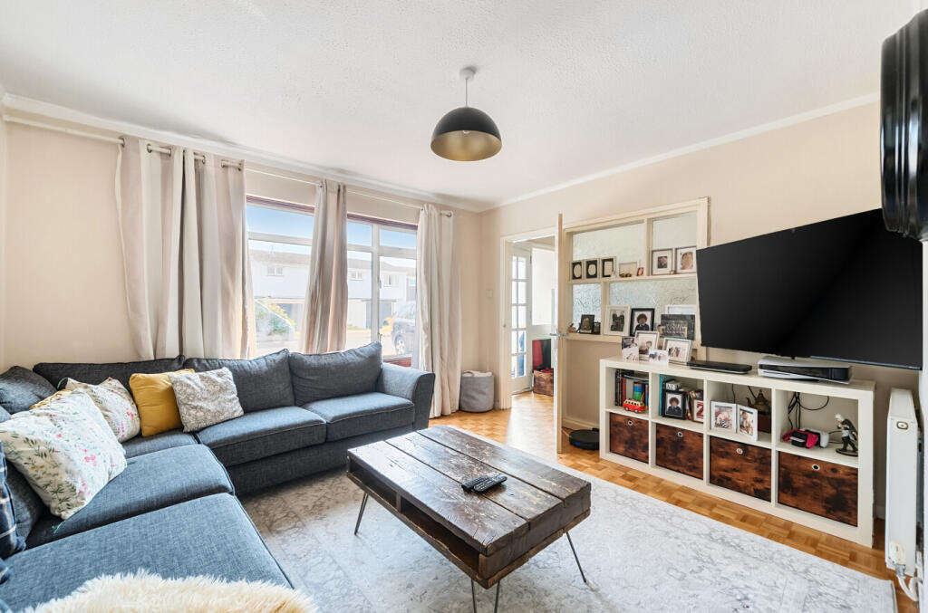 1317779-17-686423...