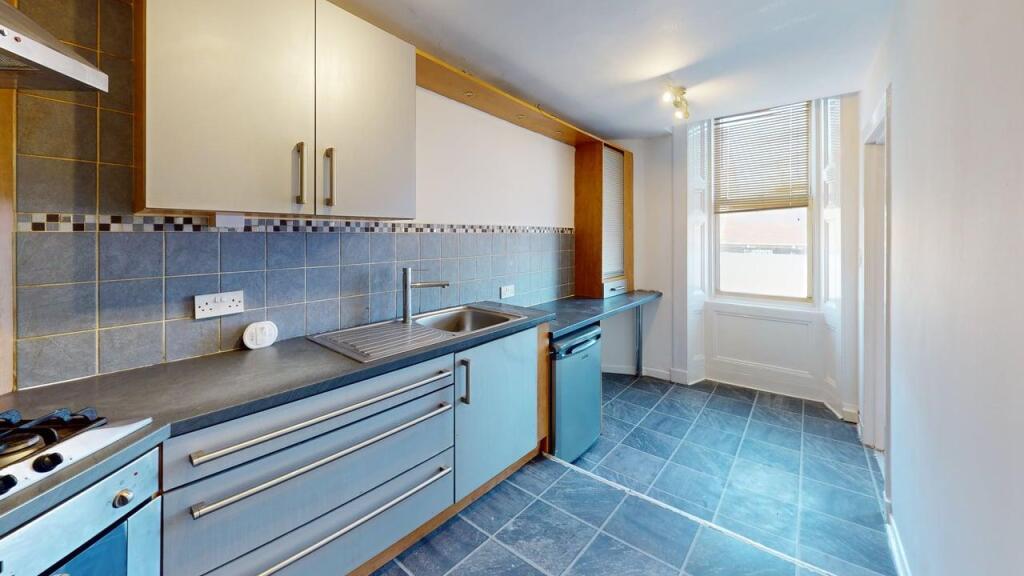 18-Stewarton-Street-Kitchen 1.jpg