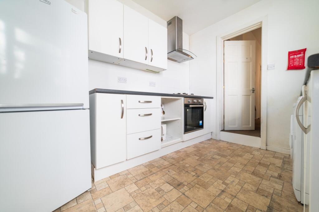 Call 02920 454555 to secure your viewing_5