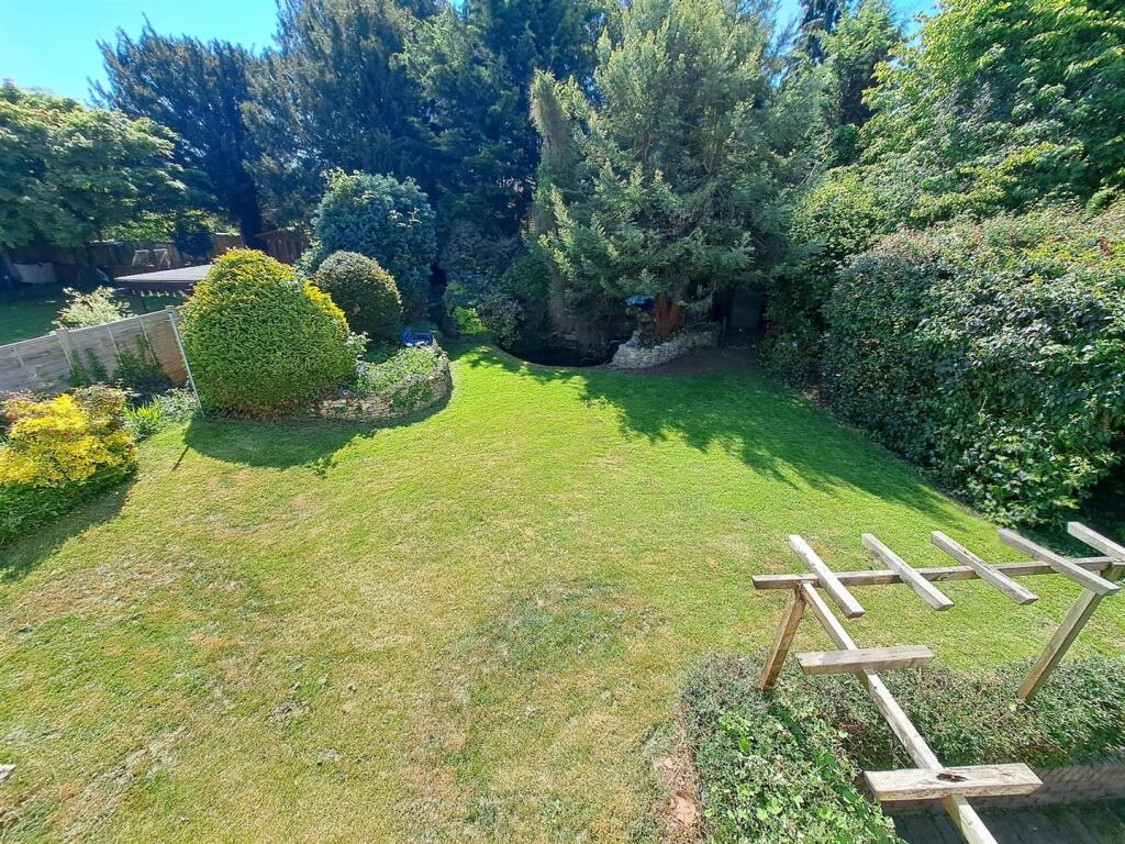 Lady Winefrides Walk, Northampton