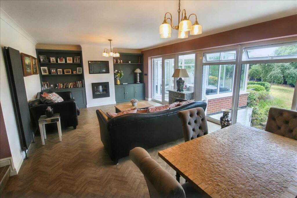 Lounge/Diner