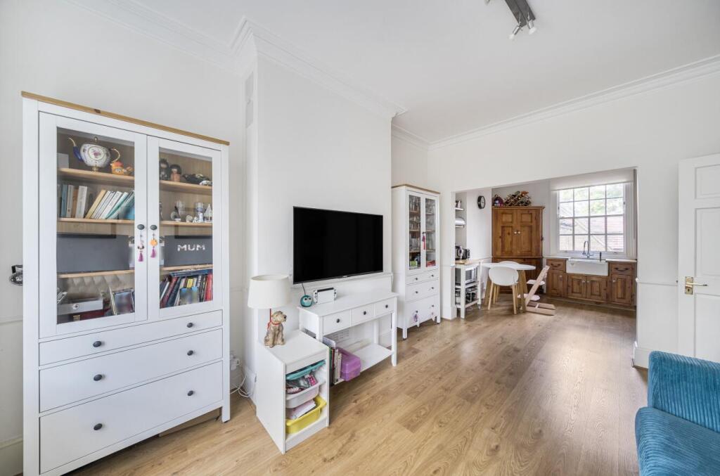 Davidson Frost-Wellings, DFW, Stanmore Hill, Stanm