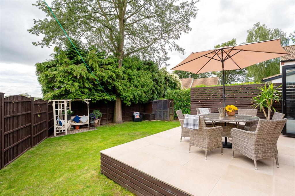 GARDEN 1