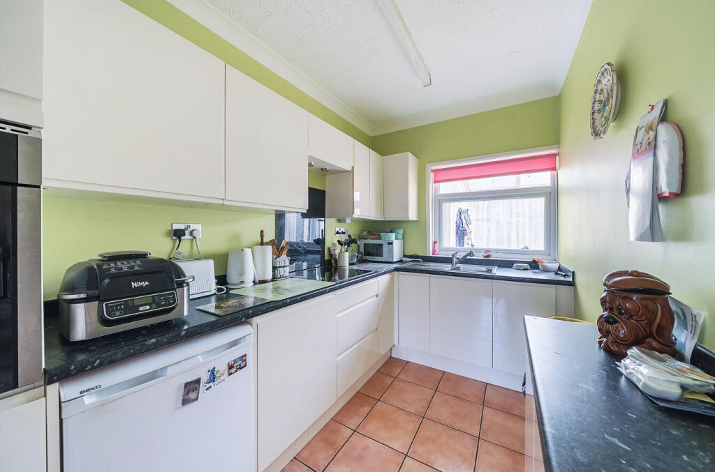 1318785-41-68679f...