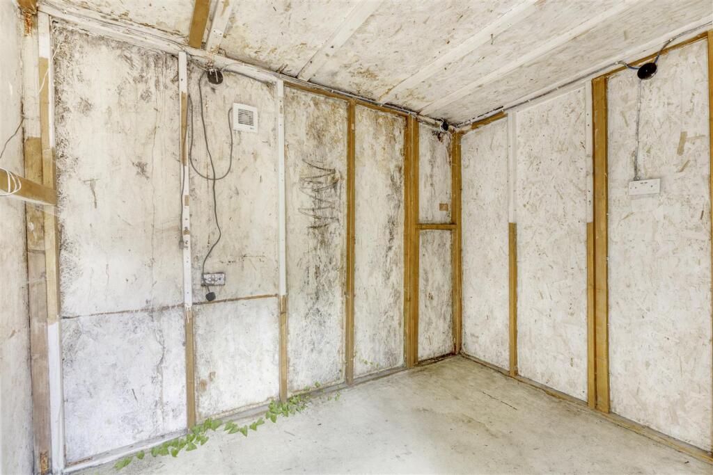 90 Carlton Road (Boston)-6.jpg