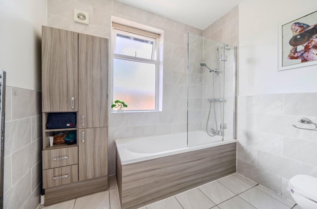 1364768-13-68e79f977e063