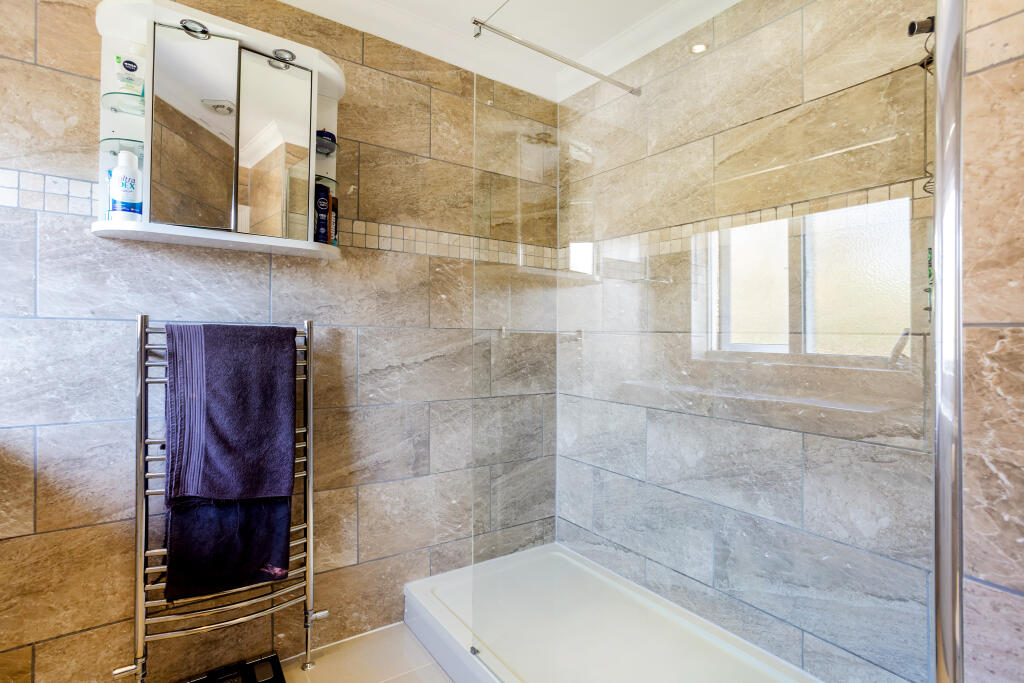 4nicholascourt26829621